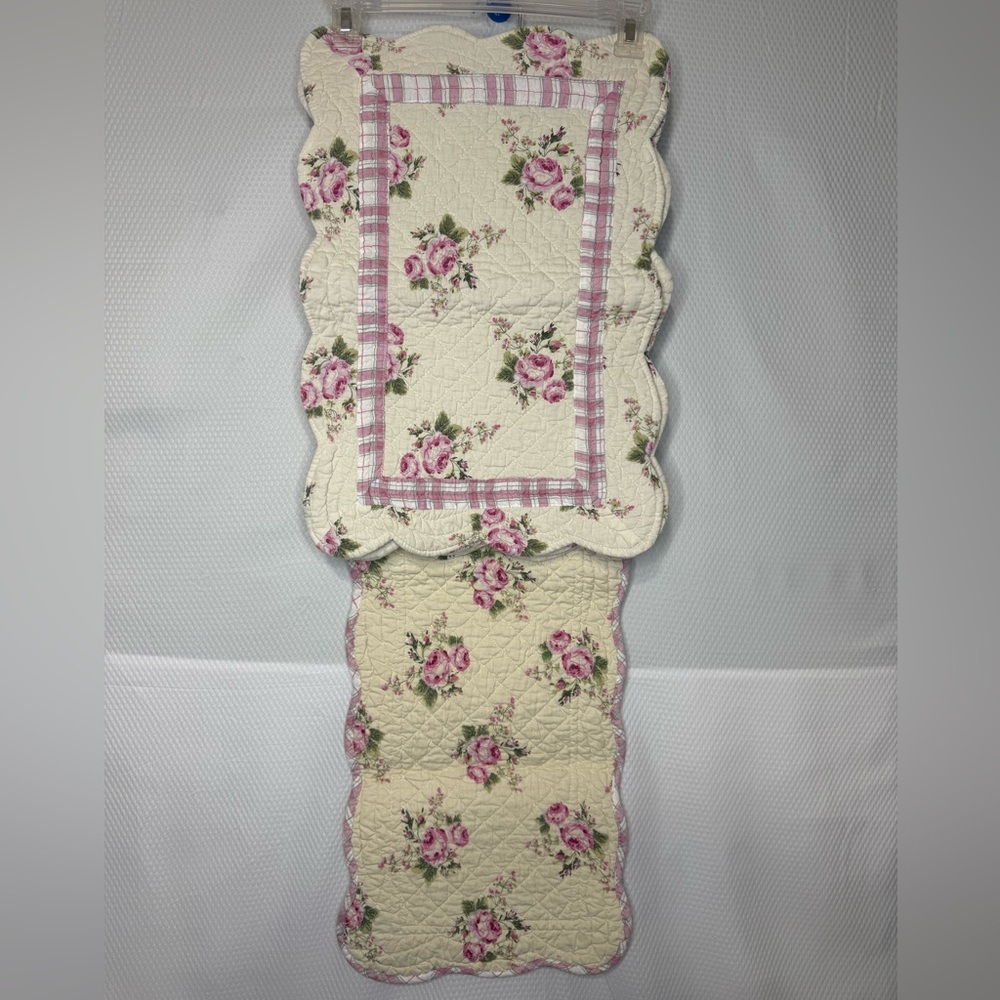Floral Cottagecore Reversable Quilted Table Runner and Placemats